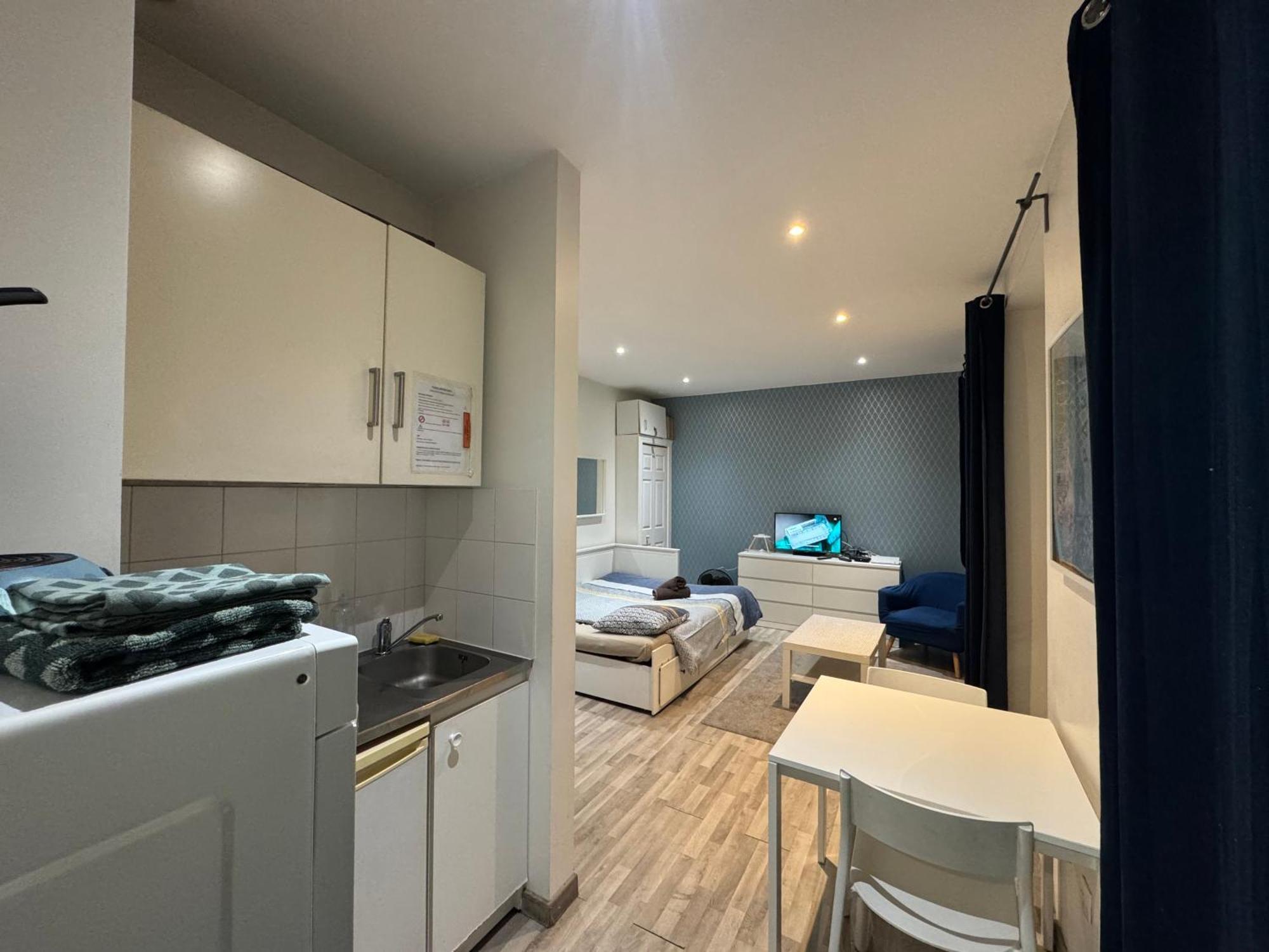 Appartement Proche Centre Ville, Gare Et Autoroute เมอลัง ภายนอก รูปภาพ