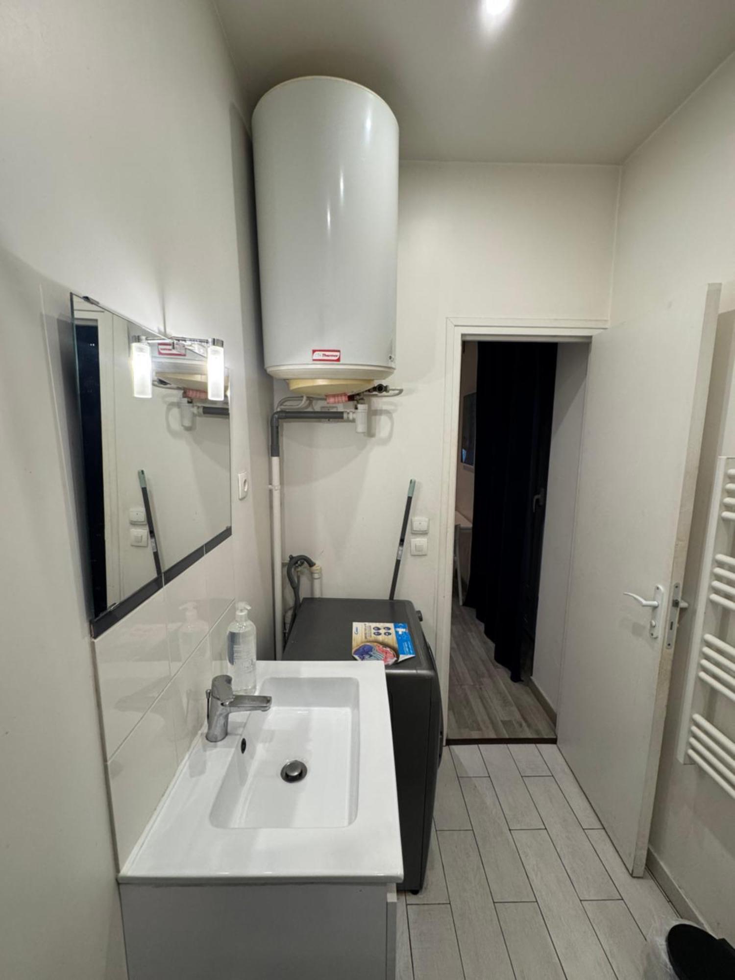 Appartement Proche Centre Ville, Gare Et Autoroute เมอลัง ภายนอก รูปภาพ